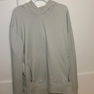 Vuori Light Pullover Hoodie